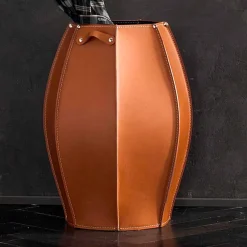 Limac Design Regenschirmständer Design-Regenschirmständer Audrey modernes Design aus regeneriertem Leder, hergestellt in Italien