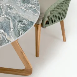 Viadurini in the Garden Gartentische Fest|Gartentische Aus Teakholz-Runder Außentisch aus ikonischer Cyprus-Keramik Made in Italy - Pegaso