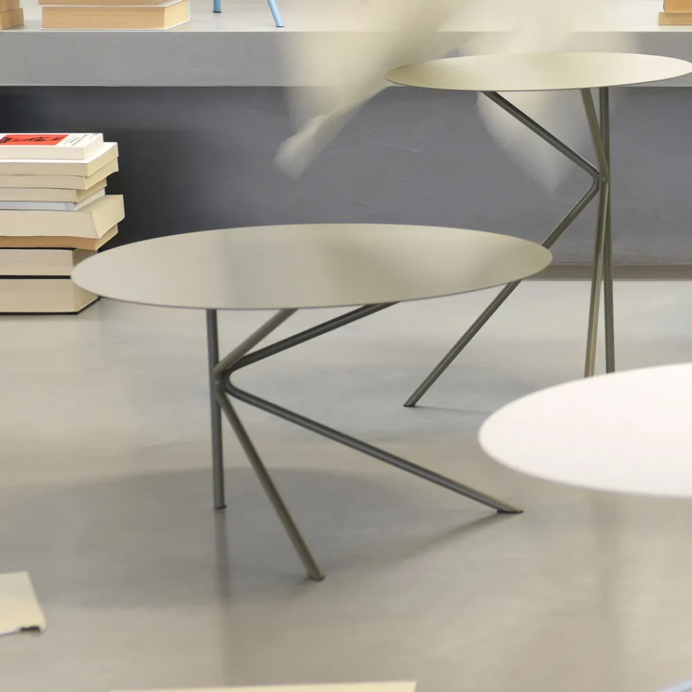 Viadurini Living Moderne Couchtische-Runder Couchtisch aus Metall, Design in verschiedenen Farben und 2 Größen - Olesya