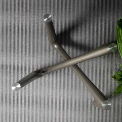 Viadurini Living Runde Tische-Runder Esstisch aus transparentem Glas und Polyurethanbeinen - Stalto