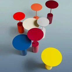 Viadurini Living Moderne Couchtische-Runder farbiger Wohnzimmer-Couchtisch aus modernem Blechdesign – Cocktail