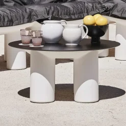 Viadurini in the Garden Garten Beistelltisch-Runder Garten-Couchtisch aus HPL und Polyethylen Made in Italy - Freccia