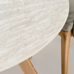 Viadurini in the Garden Gartentische Fest|Gartentische Aus Teakholz-Runder Gartentisch aus Travertino Chiaro-Keramik Made in Italy - Pegaso