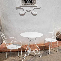 Viadurini in the Garden Gartentische Fest-Runder Gartentisch im Shabby Chich-Stil aus lackiertem Stahl - Charm