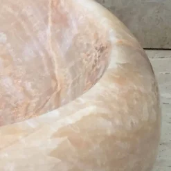 Viadurini Bathroom Steinwaschbecken-Runder Onyx-Aufsatzbecken Arlie im modernen Design, handgefertigtes Waschbecken