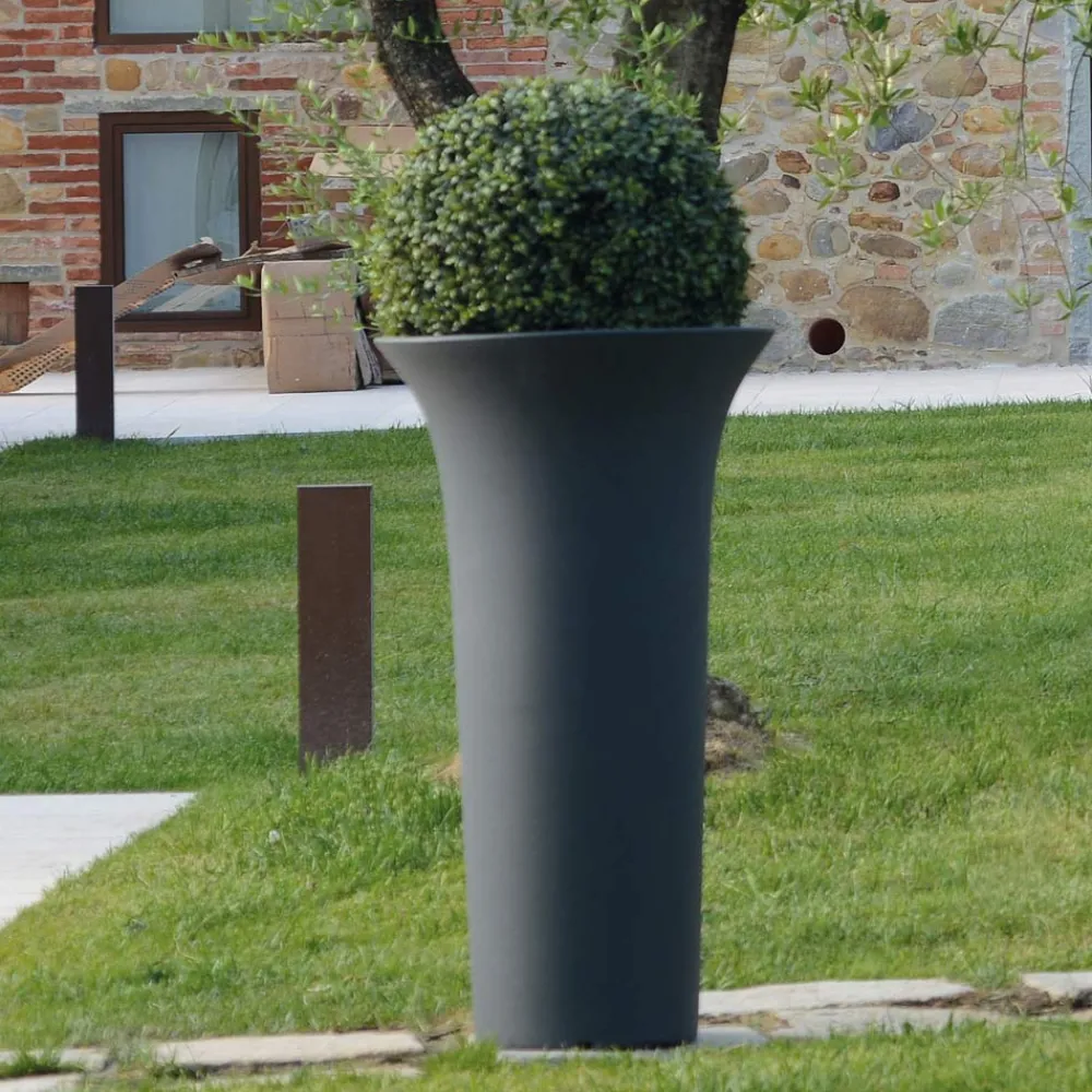 Viadurini in the Garden Gartenideen-Runder Pflanzkübel aus Polyethylen Made in Italy - Tremont