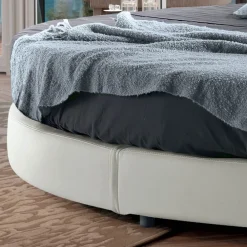 Viadurini Night Design Maßgeschneiderte Möbel|Rundbetten-Rundes Design-Doppelbett mit Kunstleder bezogen - Faenza