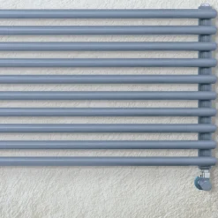 Viadurini Radiators Heizkörper Hydraulisch-Sanitärheizkörper mit einer Reihe horizontaler Elemente, hergestellt in Italien – Cappello