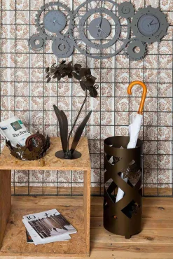 Viadurini Living Regenschirmständer Design-Schirmständer aus farbigem Eisen in modernem Design Made in Italy - Enrica