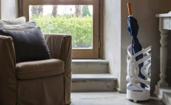 Viadurini Living Regenschirmständer Design-Schirmständer in modernem Design aus farbigem Eisen Made in Italy - Olfeo