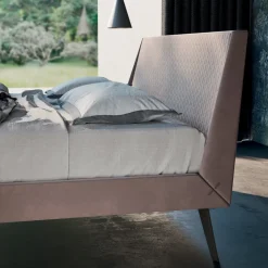 Viadurini Night Design Schlafzimmer Komplett-Schlafzimmer mit 4 modernen Designelementen Made in Italy - Electric