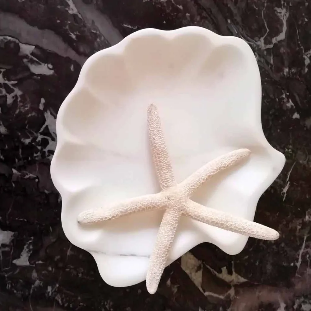 Viadurini Kitchen Küchenzubehör-Seashell Design Untertasse aus sandgestrahltem Statuenmarmor Made in Italy - Mietta
