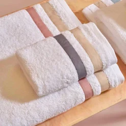 Viadurini Textile Handtücher-Serenity Gästehandtuch-Set aus Baumwollfrottee mit doppelten Rüschen