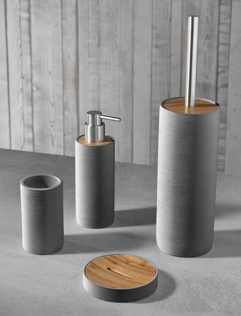 Viadurini Bathroom Badzubehör-Set Arbeitsplatten-Badezimmerzubehör in Weiß oder Grau - Fox Resin