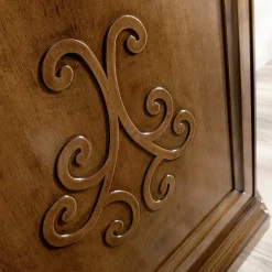 Viadurini Classic Anrichte-Sideboard aus patiniertem Walnussholz mit Liliendekor, hergestellt in Italien – Kirsche