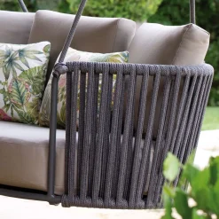 Viadurini in the Garden Gartenideen|Gartensofas-2-Sitzer Schaukelstuhl aus Metall und Seil mit Stoffsitz Hergestellt in Italien - Mari