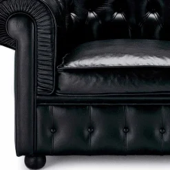 Viadurini Italian Sofas Klassische Sofas-3-Sitzer-Sofa mit Lederbezug und lackierten Füßen Made in Italy - Idra