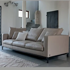 Viadurini Living Moderne Sofas-3-Sitzer-Wohnzimmersofa aus Leder, Holz und Metall Made in Italy - Bizzarro