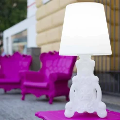 SLIDE Shabby Chic Tischlampen-Lady of Love Design helle Tischleuchte aus Italien