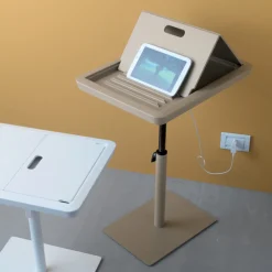 Viadurini Living Moderne Couchtische-Sofa-Beistelltisch Metall und PVC höhenverstellbar für Tablet - Tekniko