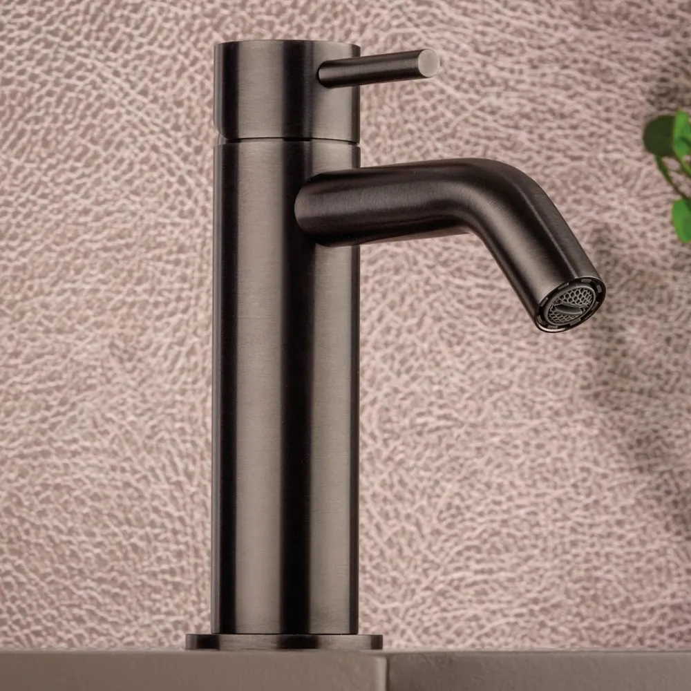 Viadurini Taps Waschbeckenarmaturen-Spültisch-Mischbatterie aus Edelstahl AISI 316L ohne Ablaufgarnitur - Artigli