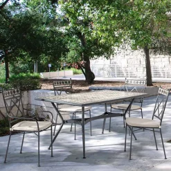 Viadurini in the Garden Gartenstühle Metall-Stapelbarer Gartenstuhl aus Stahl mit oder ohne Armlehnen - Letizia