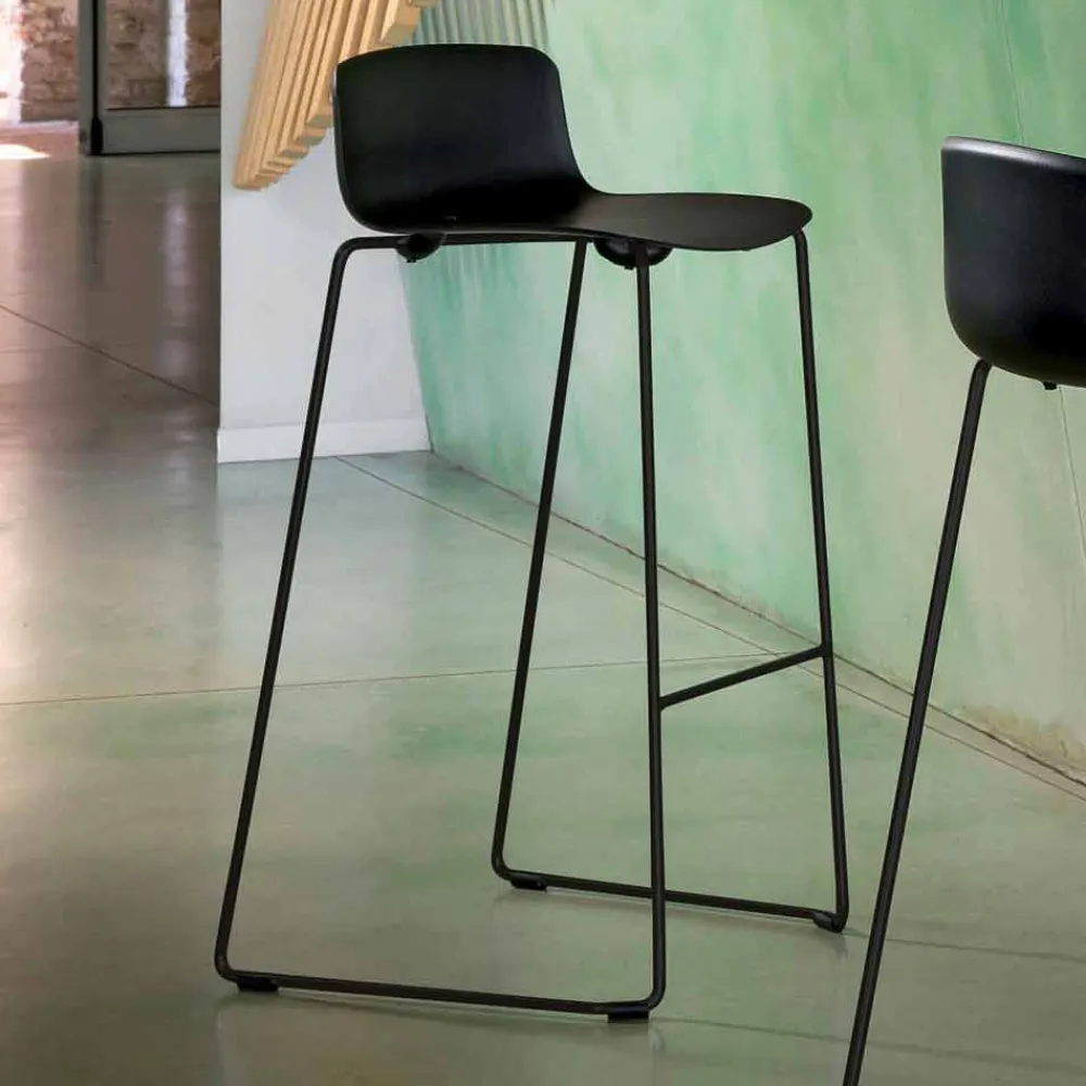 Viadurini in the Garden Outdoor Hocker-Stapelbarer Hocker aus Metall und Polypropylen Hergestellt in Italien, 2 Stück - Charla