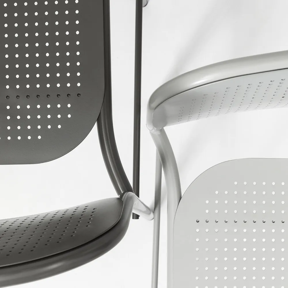 Viadurini in the Garden Outdoor Hocker-Stapelbarer Metallhocker für den Außenbereich Made in Italy 2 Stück - Synergy