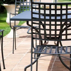 Viadurini in the Garden Metallsessel-Stapelbarer Metallsessel für den Außenbereich Hergestellt in Italien, 4 Stück - Pira