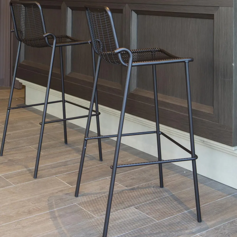 Viadurini in the Garden Outdoor Hocker-Stapelbarer Outdoor-Hocker aus Metall Made in Italy 2 Stück - Vikas