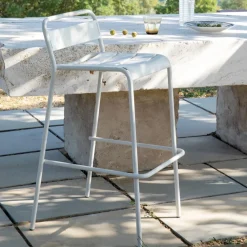 Viadurini in the Garden Outdoor Hocker-Stapelbarer Outdoor-Hocker aus verzinktem Metall Made in Italy - Amina