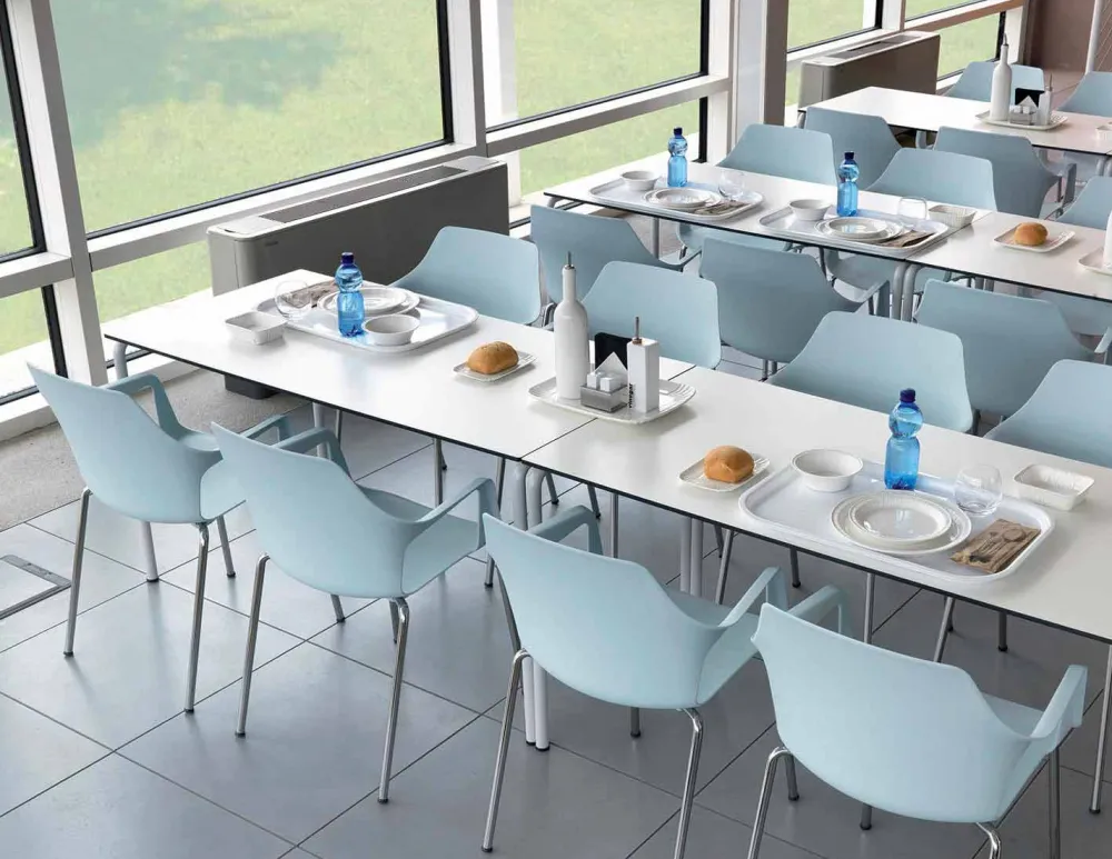 Viadurini Living Moderne Stühle-Stapelbarer Stuhl aus Metall und Polypropylen Hergestellt in Italien, 4 Stück - Karamell