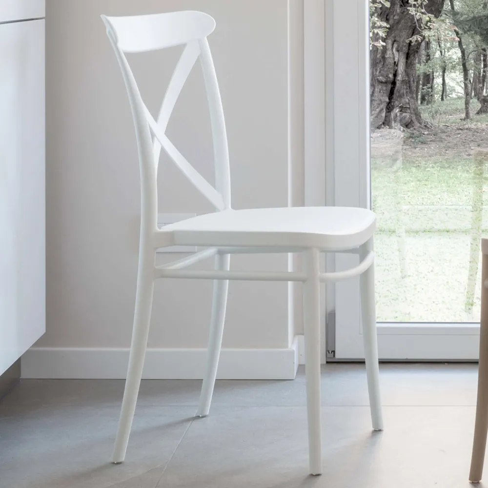 Viadurini Living Moderne Stühle-Stapelbarer Stuhl für den Innen- und Außenbereich aus verstärktem Harz mit Glasfaser – Naira