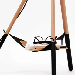 Viadurini Lighting Moderne Stehlampen-Stehlampe aus Holz und Metall mit Details aus veganem Leder - Avetta