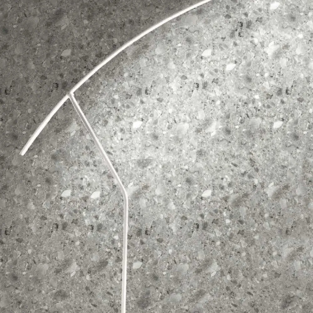 Viadurini Lighting Moderne Stehlampen-Stehlampe aus in verschiedenen Farben lackiertem Metall und dimmbarer LED – Ahorn