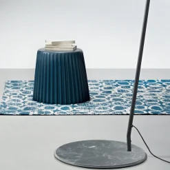 Viadurini Lighting Moderne Stehlampen-Stehlampe aus Metall mit PVC-Schirm mit Stoff bezogen - Adriana