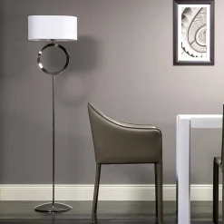 Viadurini Lighting Moderne Stehlampen-Stehlampe aus Stahl mit weißem Lampenschirm Hmax 149,5cm Moon