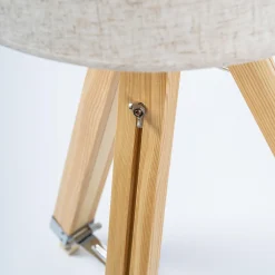 Viadurini Lighting Moderne Stehlampen-Stehlampe mit 3-Fuß-Holzfuß und Lampenschirm aus Segeltuch - Evette