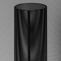 Viadurini Lighting Moderne Stehlampen-Stehlampe mit perforiertem Metalldiffusor Made in Italy - Come