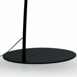 Viadurini Living Moderne Stehlampen-Stehlampe mit schwarzem Carbon-Stiel, hergestellt in Italien – Terni