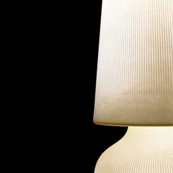 Viadurini Lighting Design Beleuchtung-Stehleuchte für den Außenbereich mit Polyethylenstruktur Made in Italy - Desmond