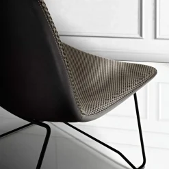 Viadurini Living Moderne Stühle-Stuhl mit Fußstütze aus Vulcano-Stoff und Metallbeinen Made in Italy - Amane