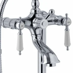 Viadurini Taps Badewannearmaturen-Säulenmischer für Badewanne mit Dusche aus Messing Made in Italy - Shelly