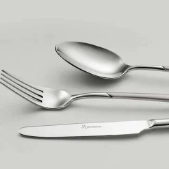 Viadurini Kitchen Besteck Set-24-teiliges Besteckset aus poliertem Stahl mit sandgestrahltem Griff - Jingle