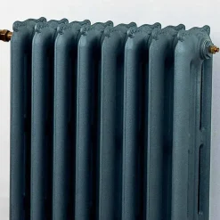 Scirocco H Heizkörper-Tiffany Retro 3-Säulen-Gusseisen-Hydraulikheizkörper von .