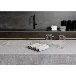 Viadurini Textile Tischdecken-Tischdecke und Bordüre aus anthrazitfarbenem Leinen mit geometrischem Dekor, handgefertigt - Dippel