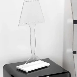 Viadurini Lighting Design Tischlampen-Tischlampe mit LED-Licht aus Plexiglas, Ferla