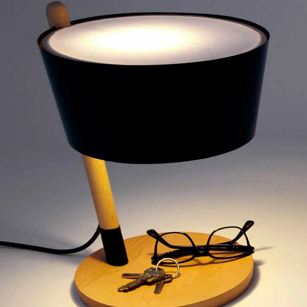 Viadurini Lighting Moderne Tischlampen-Tischleuchte aus Buche mit Details aus Metall und veganem Leder - Avetta