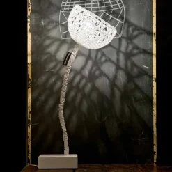 In-es.artdesign Design Tischlampen-Tischleuchte T2 mit flexiblem Vorbau