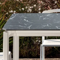 Viadurini in the Garden Gartentische Aus Aluminium-Tischplatte für den Garten-Esstisch aus Feinsteinzeug Made in Italy - Tarik